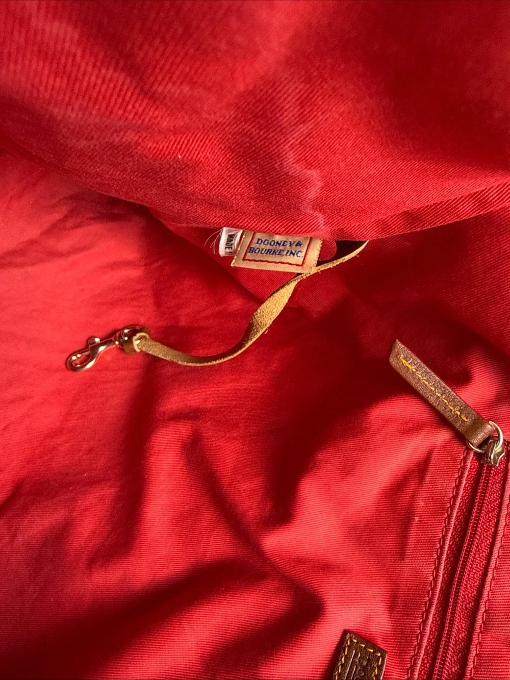 Vintage Dooney & Bourke Brown Leather Hobo Shoulder Bag with Brass Logo